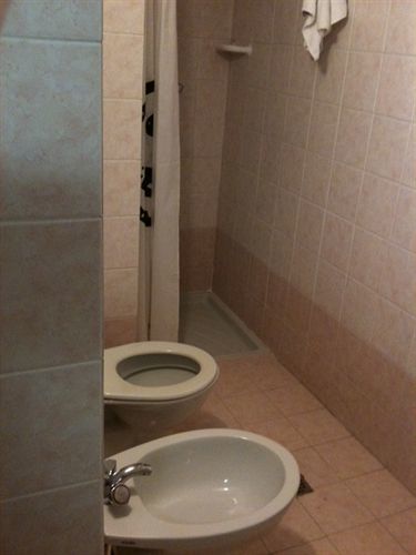 Hotel Nuovo Μιλάνο Εξωτερικό φωτογραφία